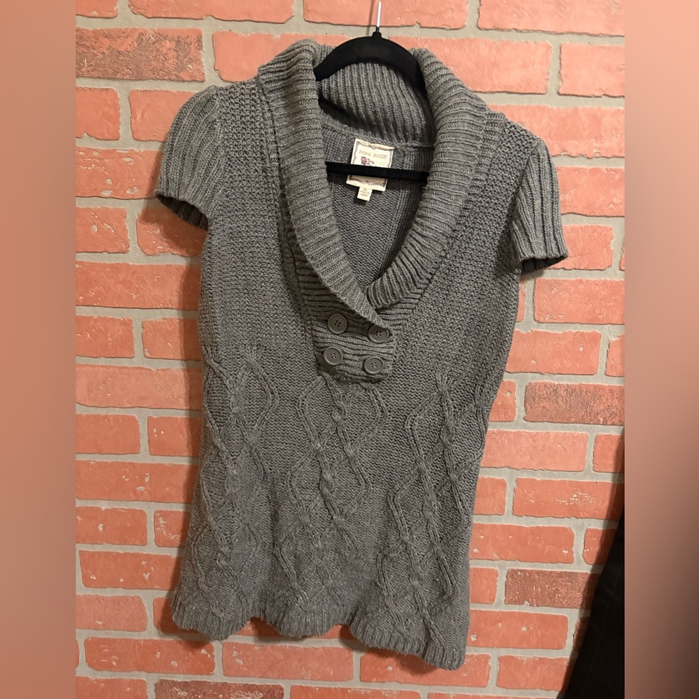 Charcoal Gray Cable Knit Sweater -XL